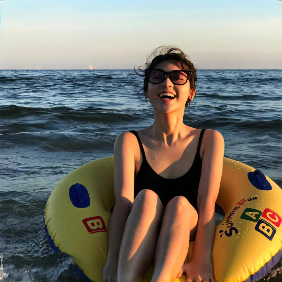 美发尸 海报